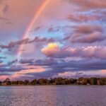 Pontoon Pub Crawl, 5 Lakeside Pubs and Restaurants Visit by Boat Happy hour