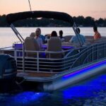 Pontoon Pub Crawl, 5 Lakeside Pubs and Restaurants Visit by Boat